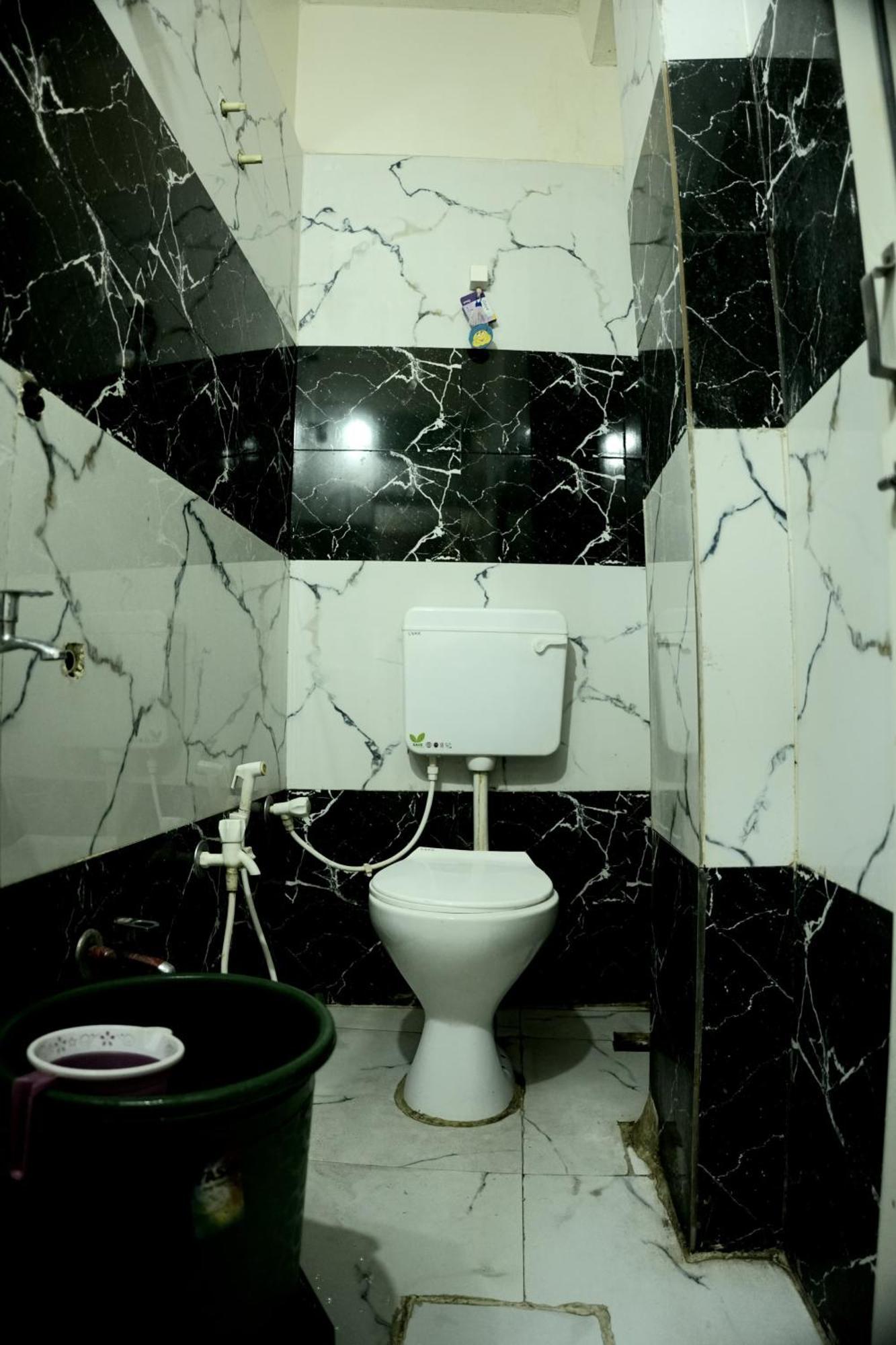 Hotel Ganraj Ujjain Exterior photo